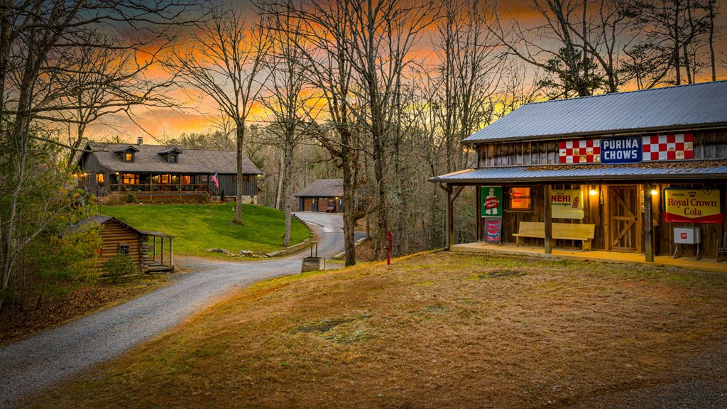 421032 Mineral Bluff Residential