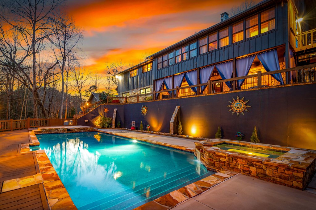 421032 Mineral Bluff Residential