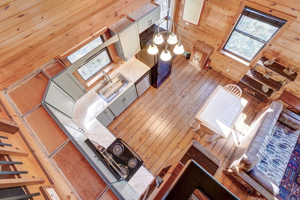 421033 Blue Ridge Residential