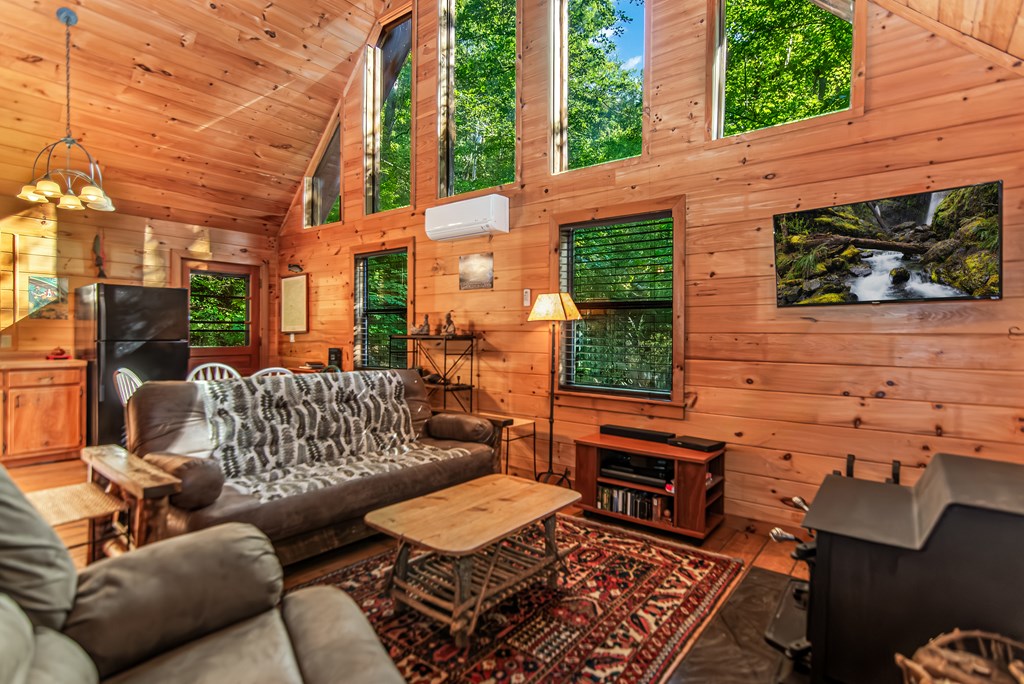 421033 Blue Ridge Residential