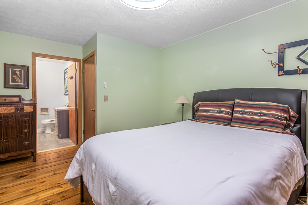 421033 Blue Ridge Residential