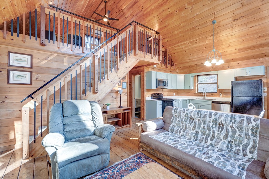 421033 Blue Ridge Residential