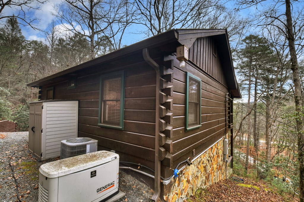 421035 Blue Ridge Residential