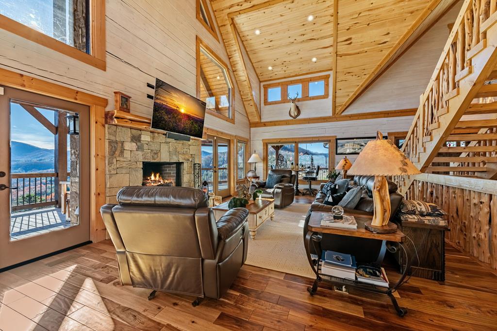 421036 Epworth Residential