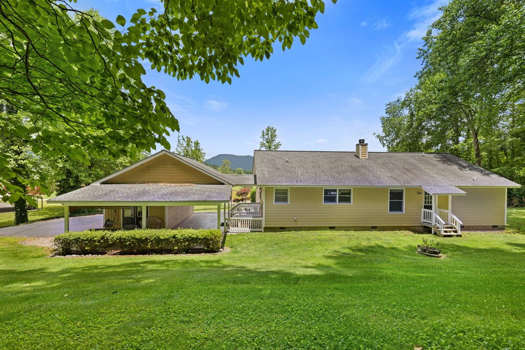 421037 Hiawassee Residential