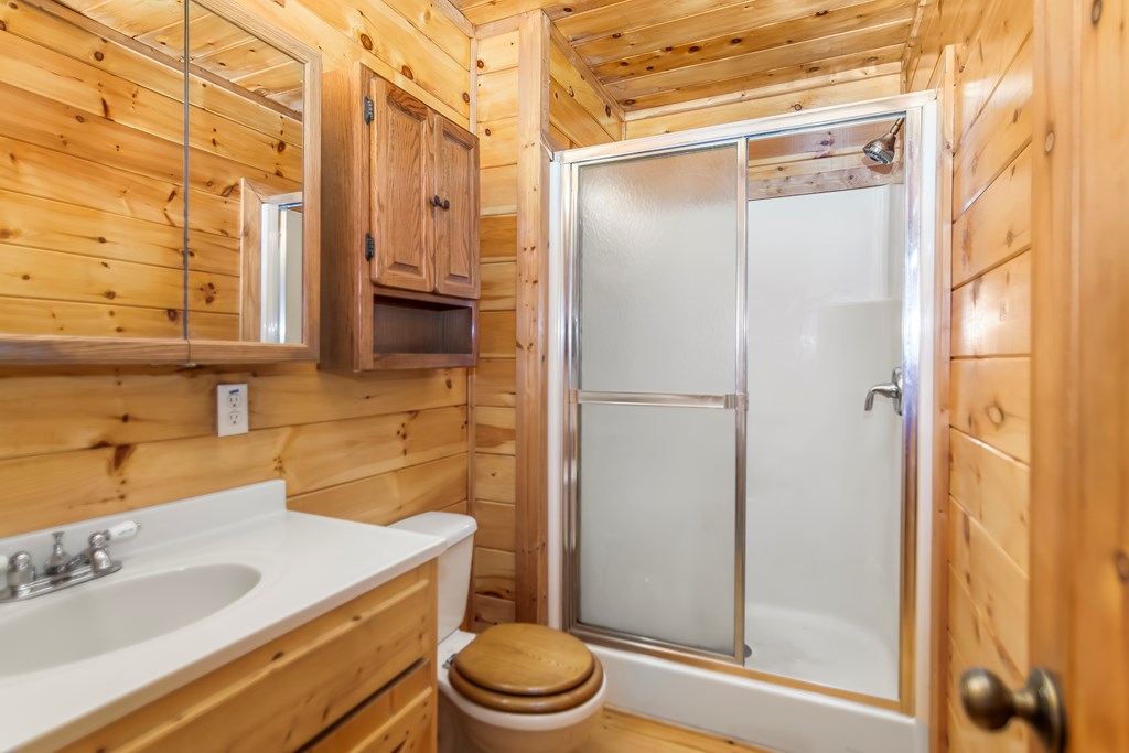 421042 Ellijay Residential