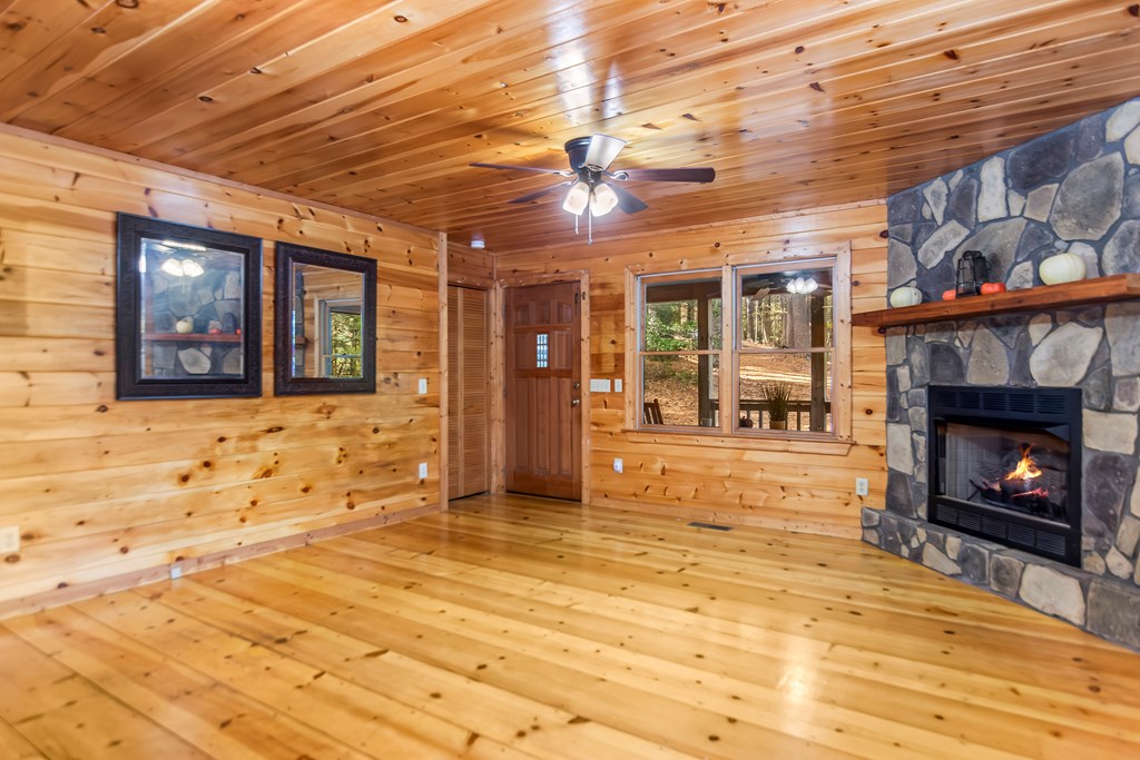 421042 Ellijay Residential