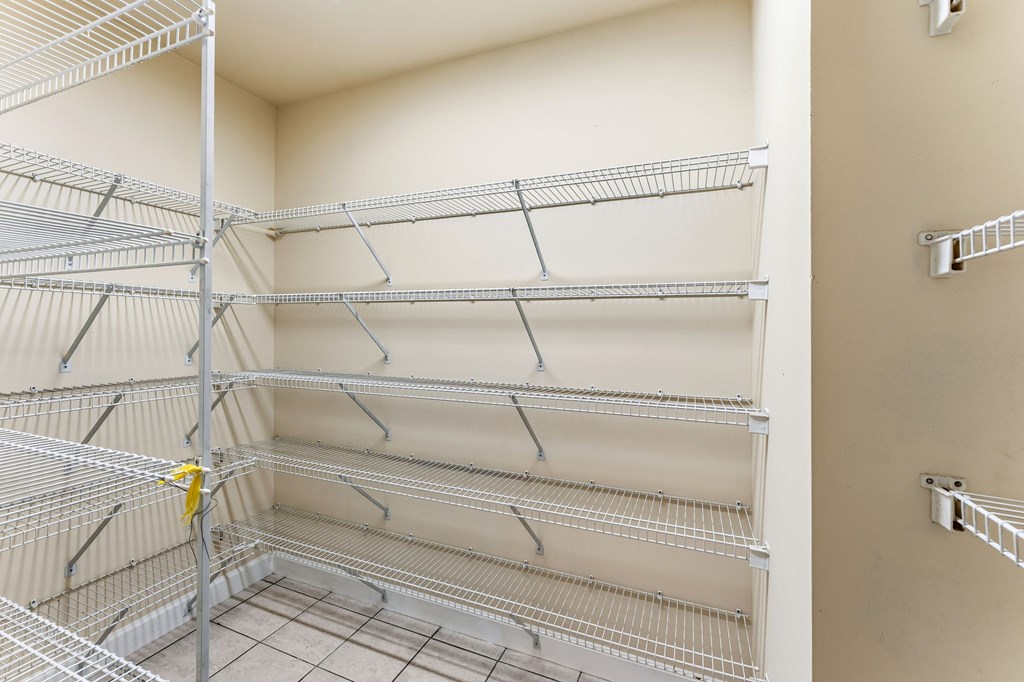 421043 Murphy Residential