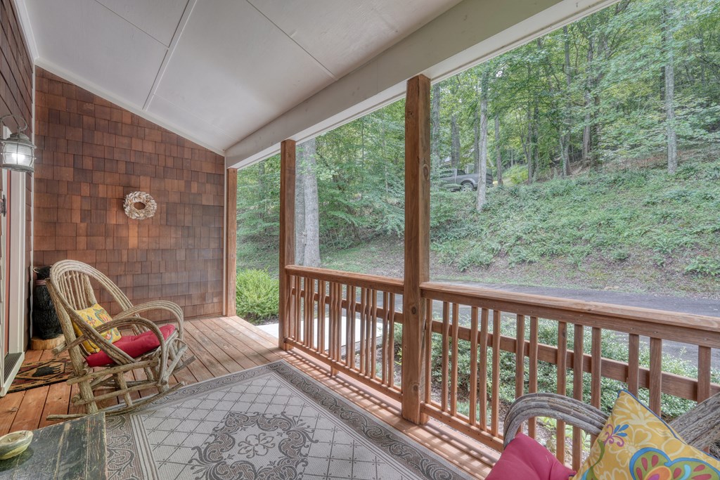 421047 Hiawassee Residential