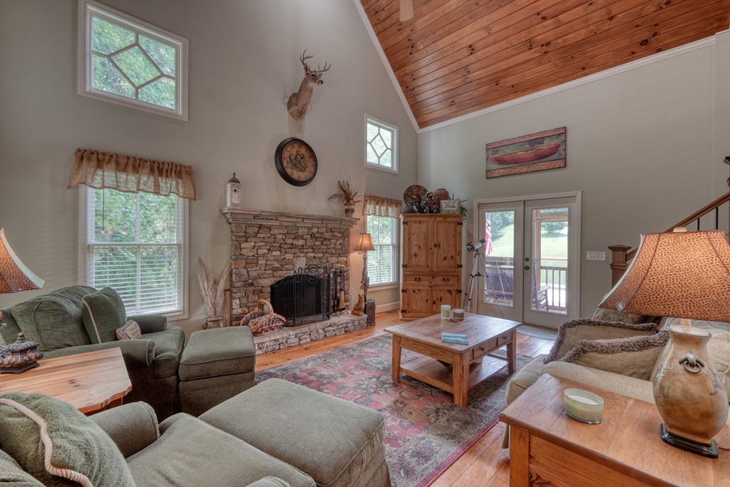 421047 Hiawassee Residential