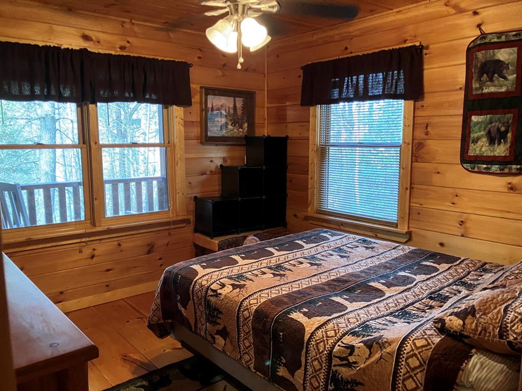 421048 Murphy Residential