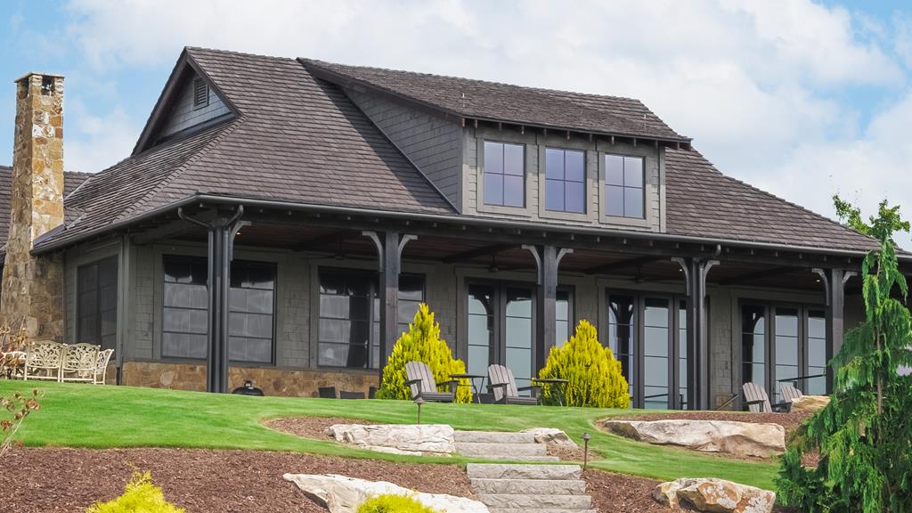 421052 Mineral Bluff Residential