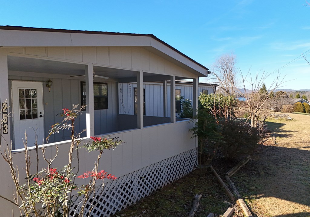 421060 Hiawassee Residential