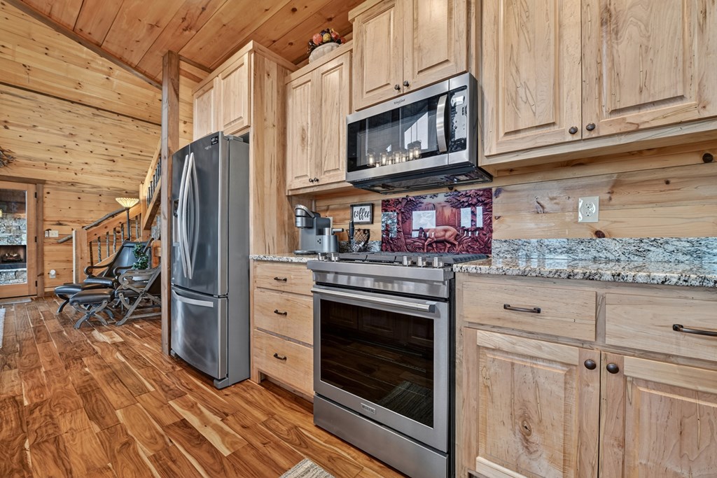 421064 Blue Ridge Residential