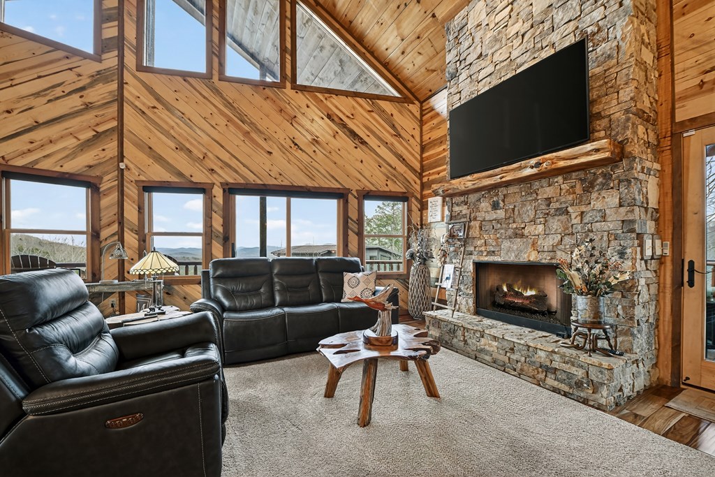 421064 Blue Ridge Residential