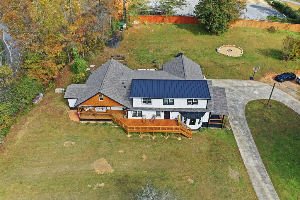 421066 Talking Rock Residential