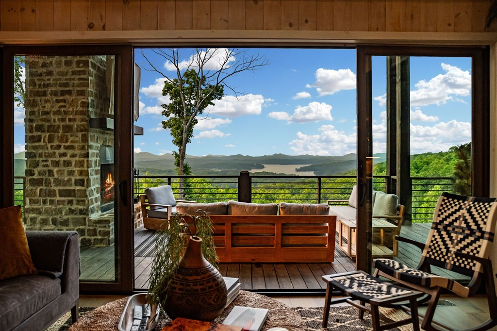 421076 Blue Ridge Residential