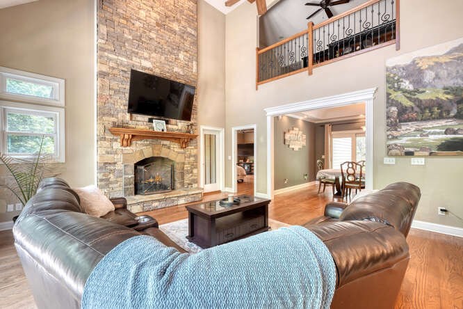 421077 Murphy Residential