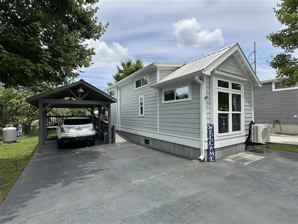 421078 Morganton Residential