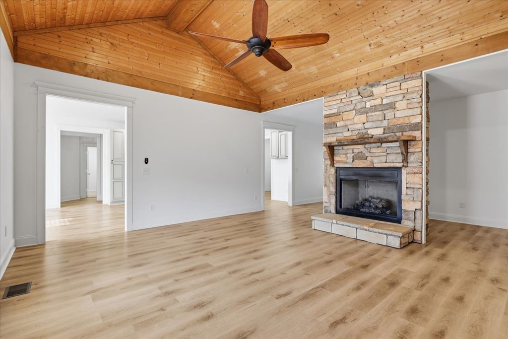 421080 Blairsville Residential