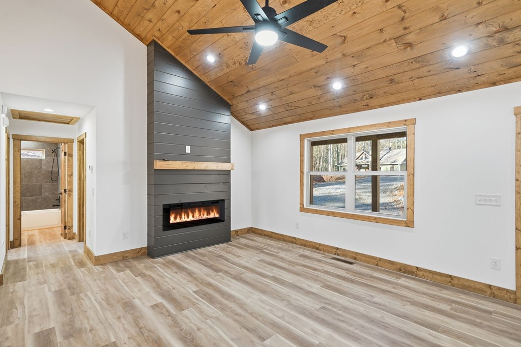 421084 Ellijay Residential