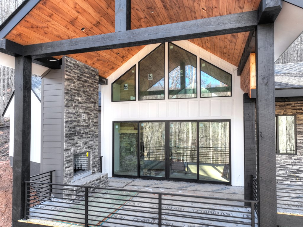 421088 Morganton Residential