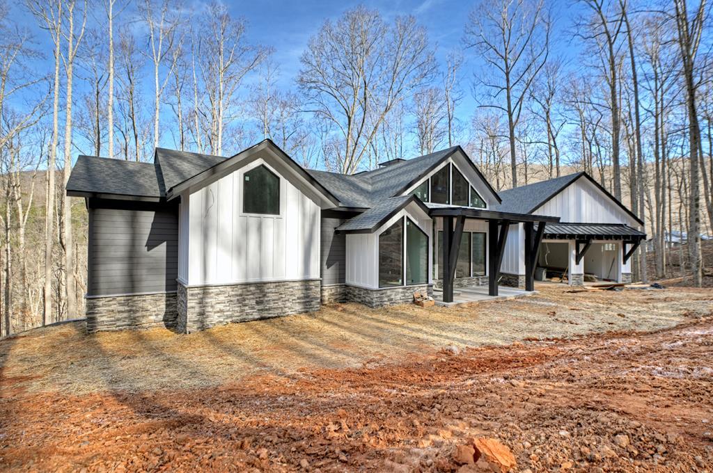 421088 Morganton Residential