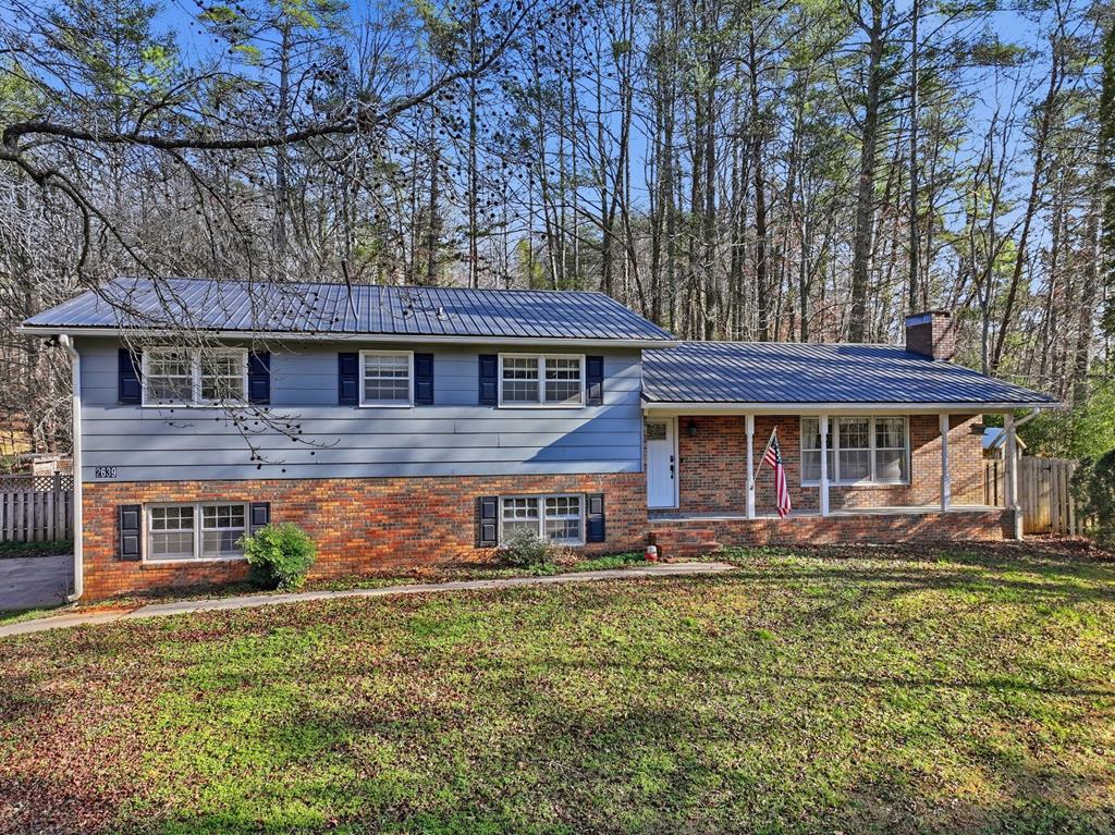 421109 Ellijay 