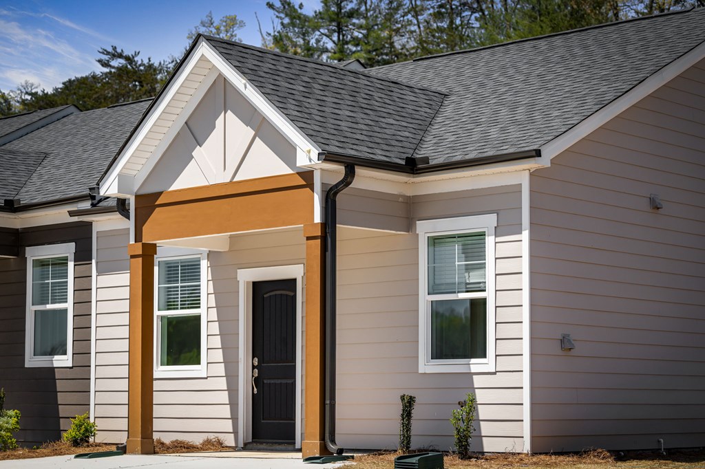 421121 Blue Ridge Townhouse