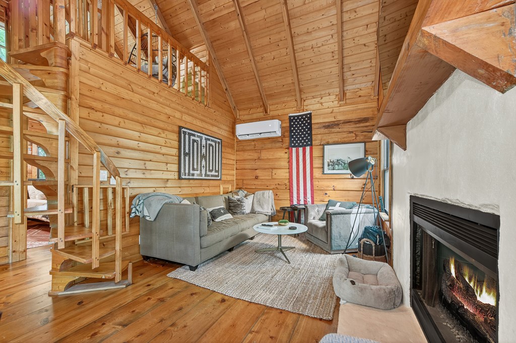 421125 Cherry Log Residential