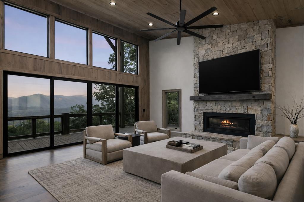 421128 Blue Ridge Residential