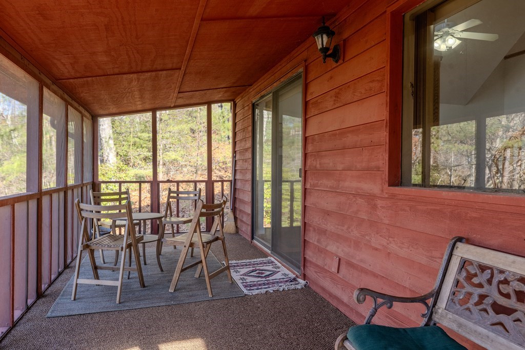 421132 Murphy Residential