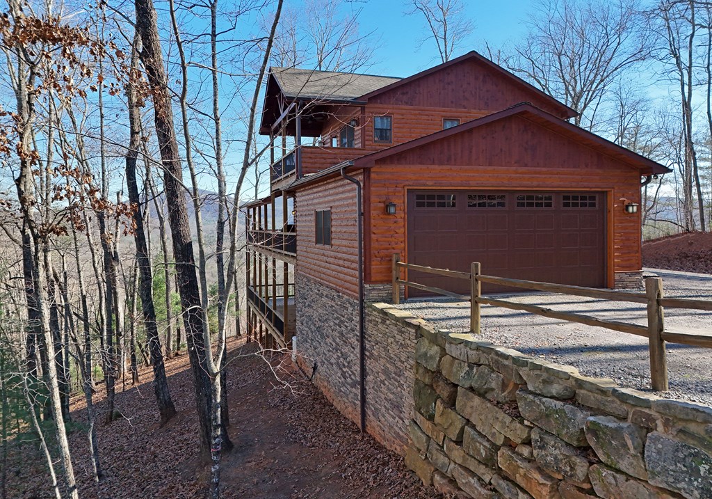 421136 Blue Ridge Residential