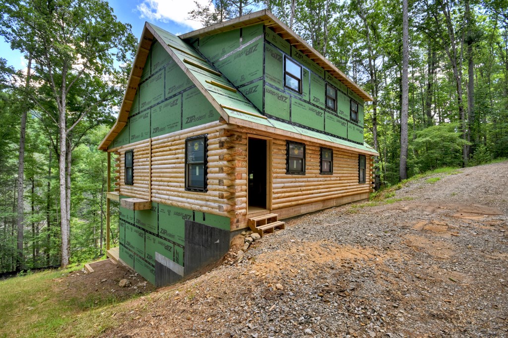 421140 Suches Residential