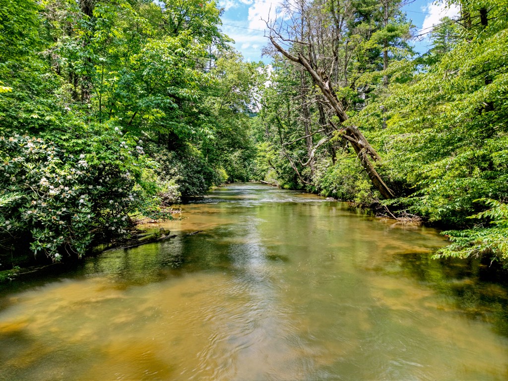 421140 Suches Residential