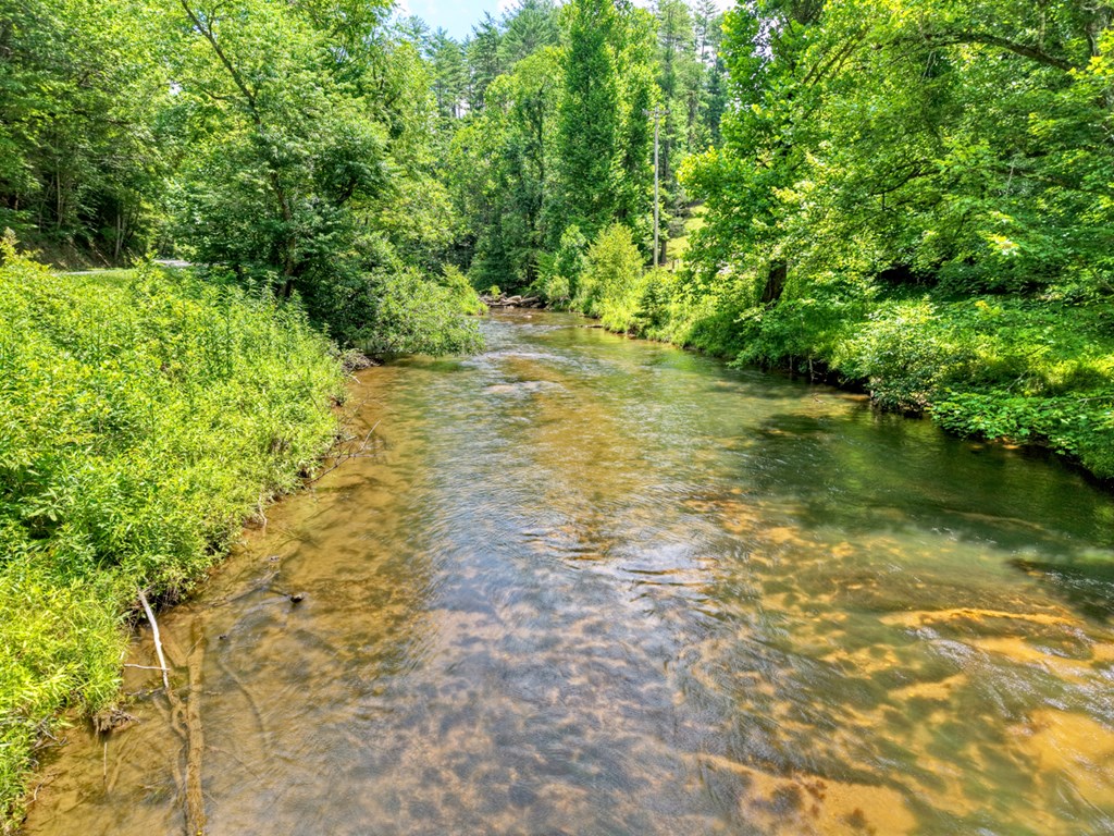 421140 Suches Residential