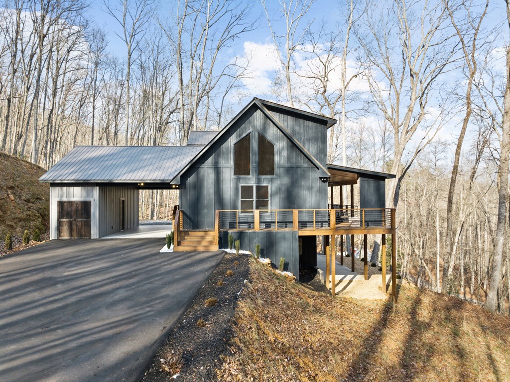 421155 Blue Ridge Residential