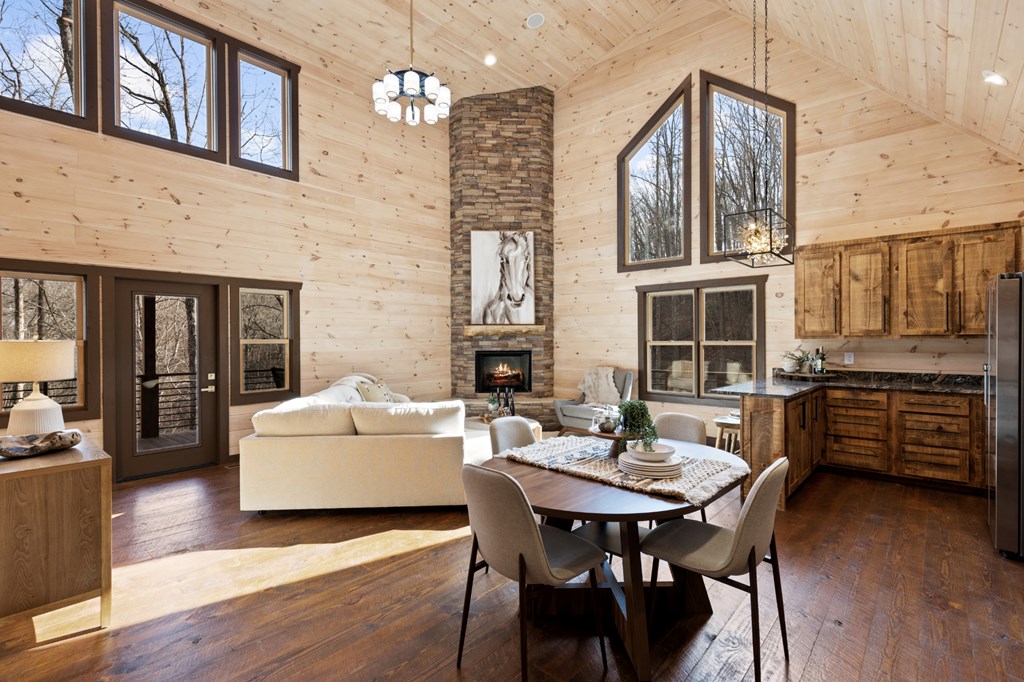 421155 Blue Ridge Residential