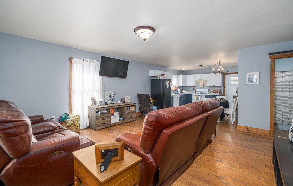 421163 Blue Ridge Residential