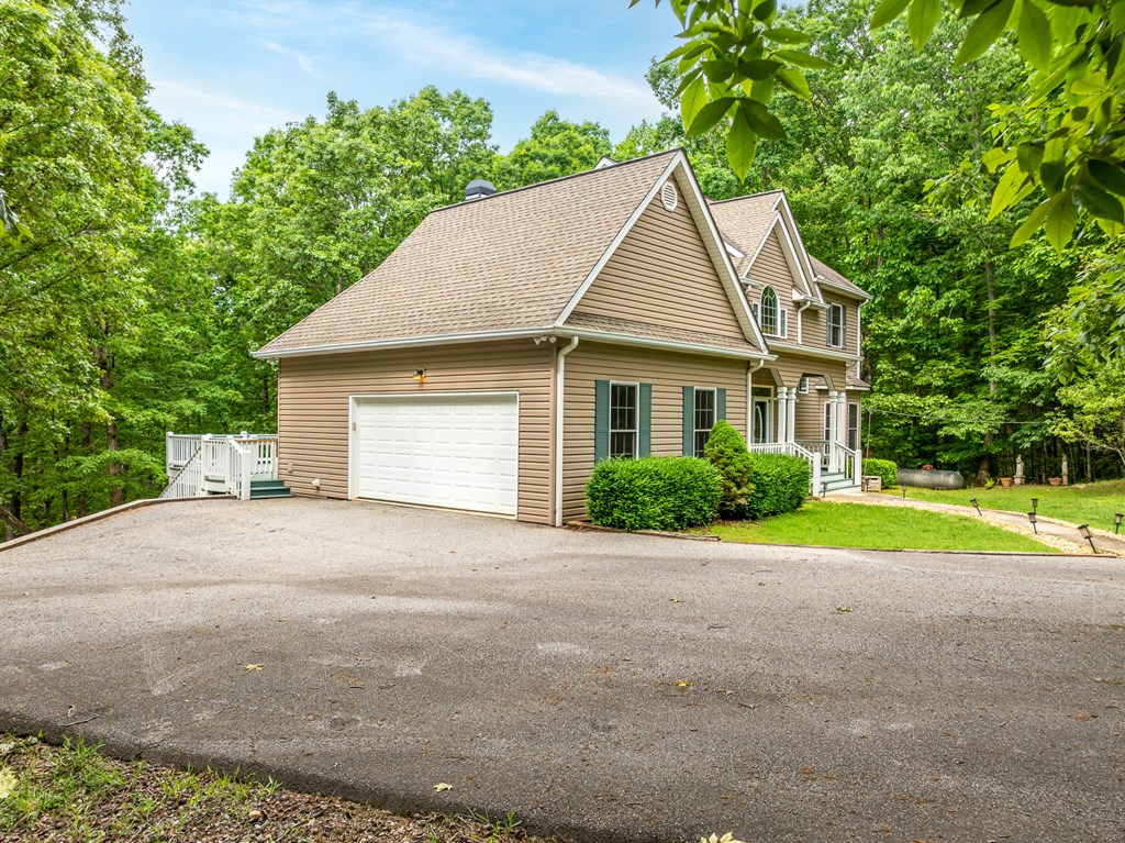 421180 Blairsville Residential