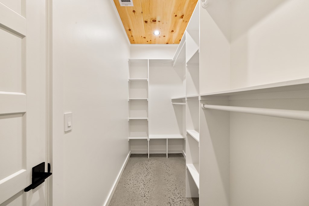 421206 Mineral Bluff Residential