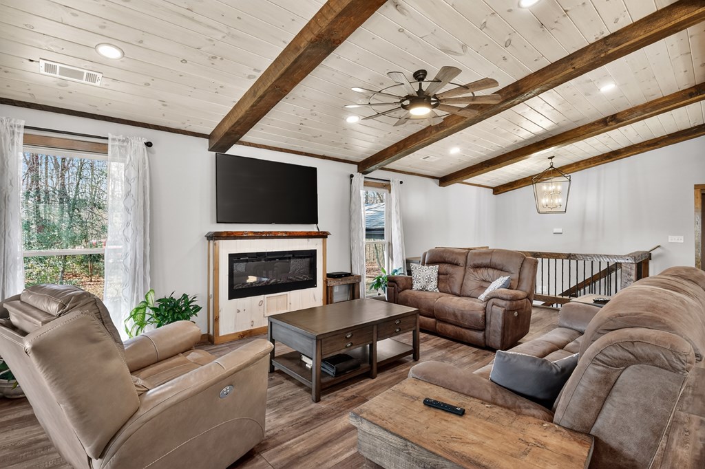 421216 Blue Ridge Residential