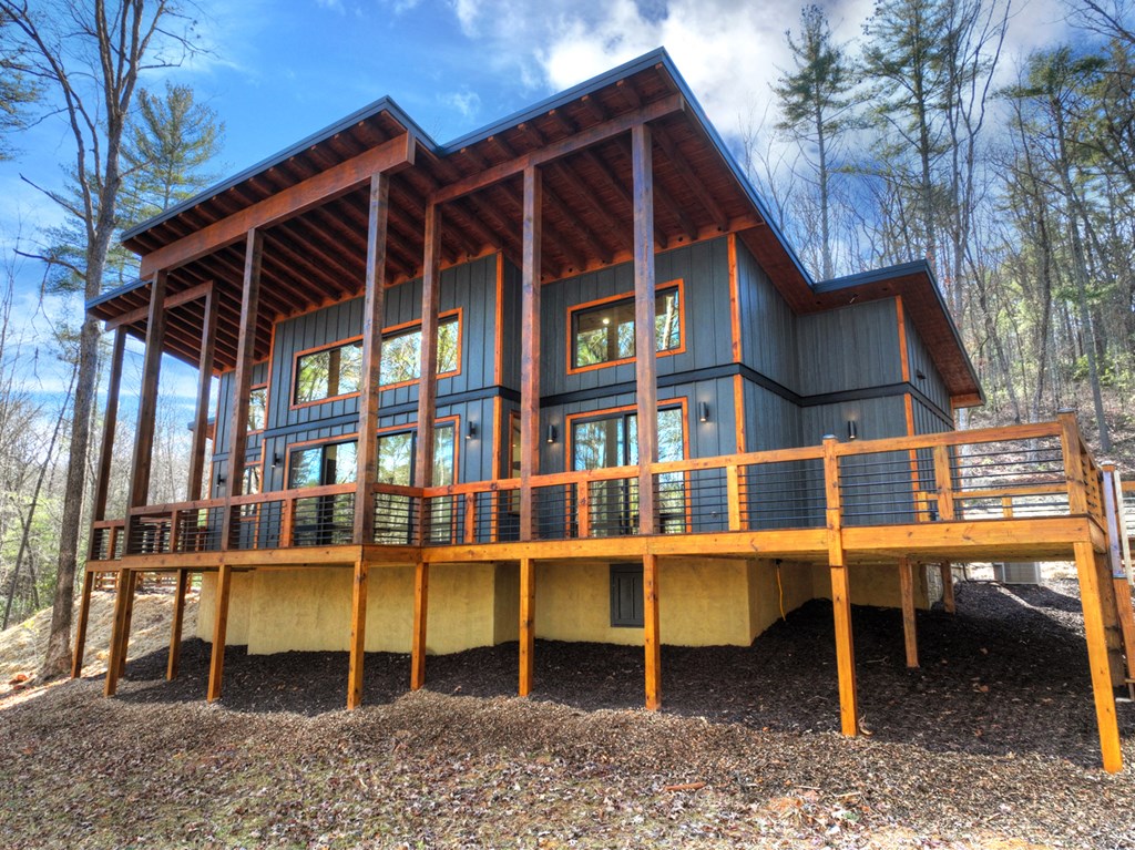 422215 Blue Ridge Residential