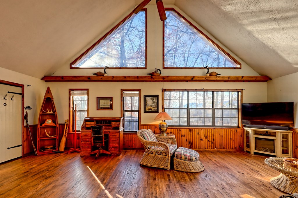 422226 Hiawassee Residential