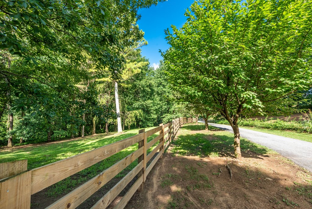 422228 Jasper Residential