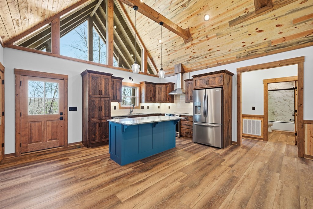 422241 Ellijay Residential