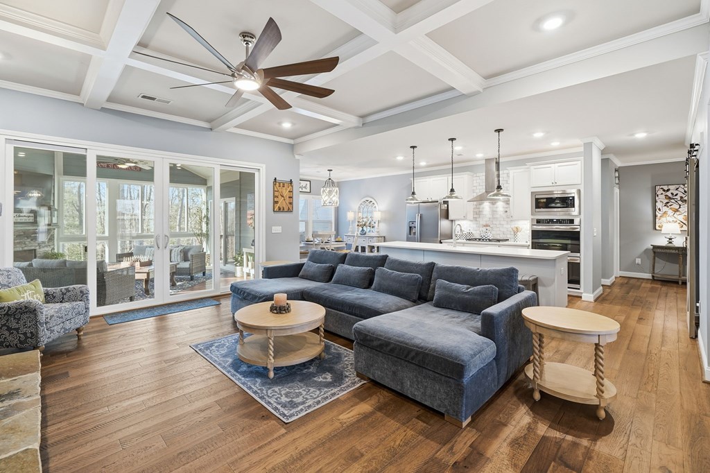 422242 Ellijay Residential