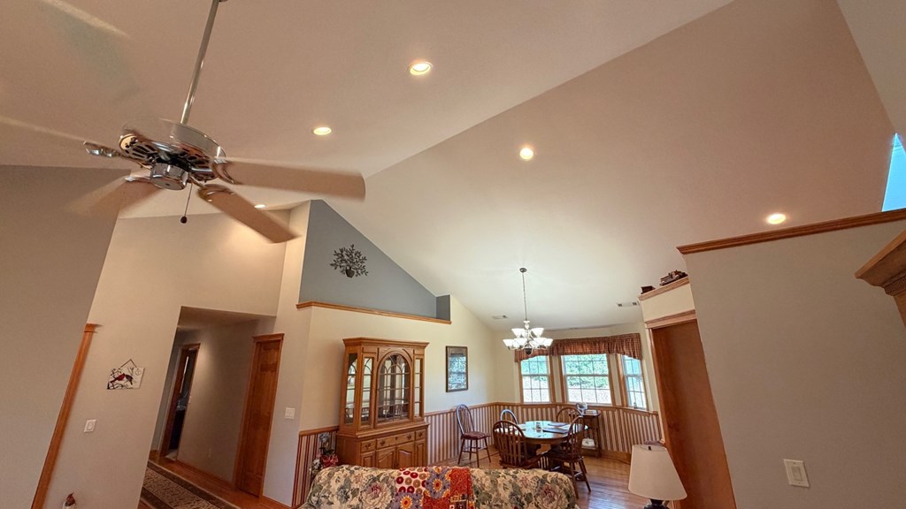 422248 Hiawassee Residential