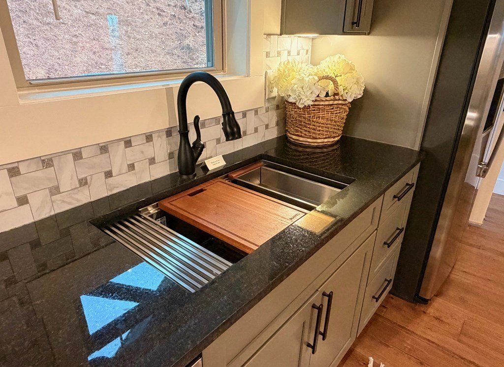 422255 Hiawassee Residential