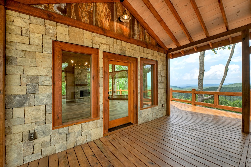 422260 Blue Ridge Residential